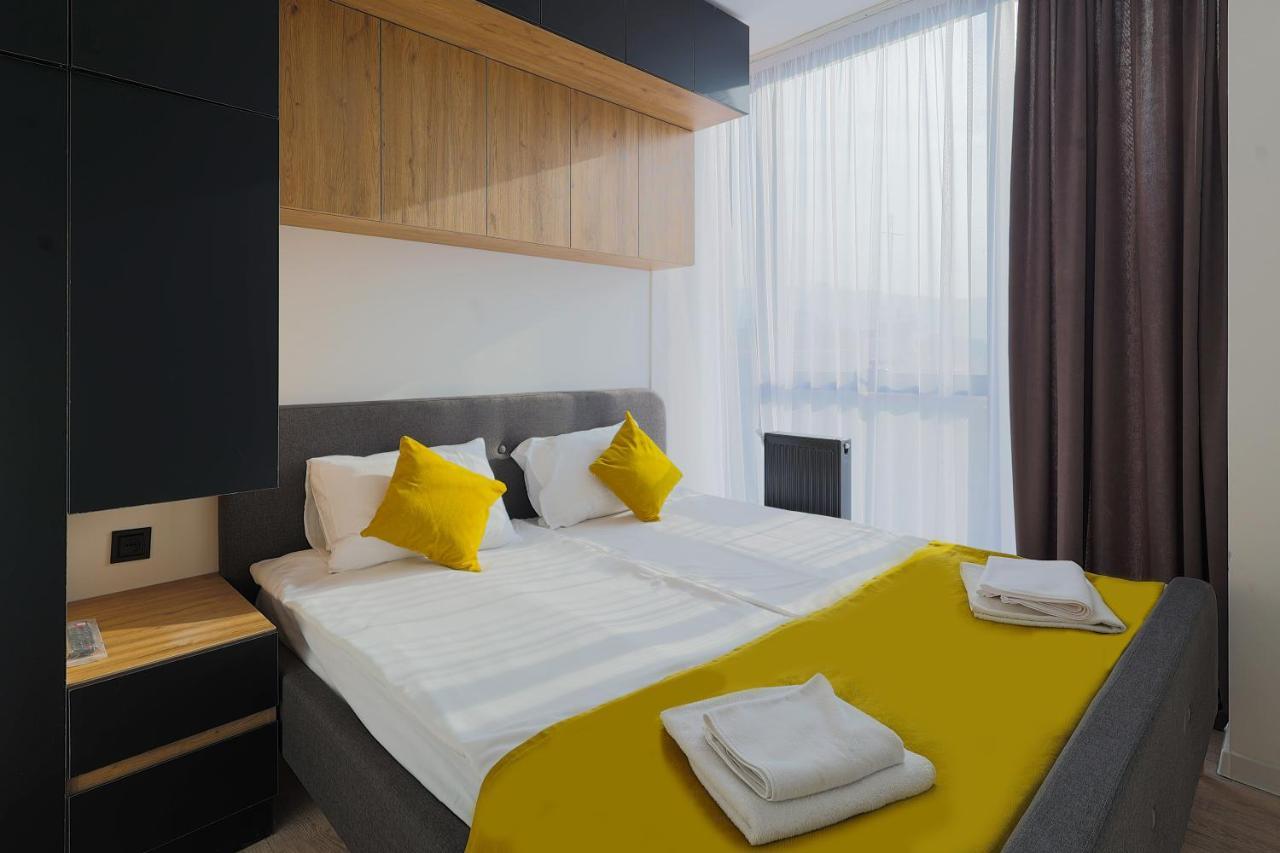 Welcome Republic Square Apartments Yerevan Exterior photo